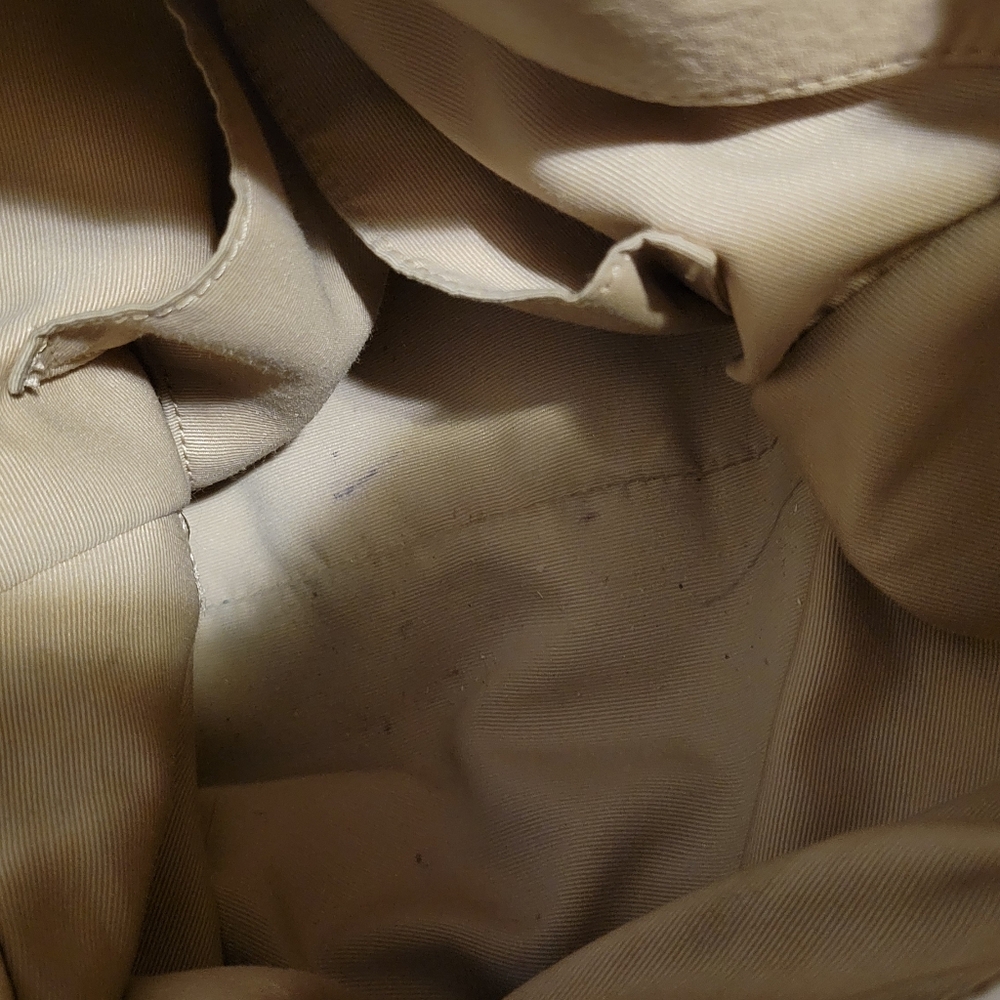 Coach Leather Phoebe Beige and White Hobo Bag - Picture 14 of 16